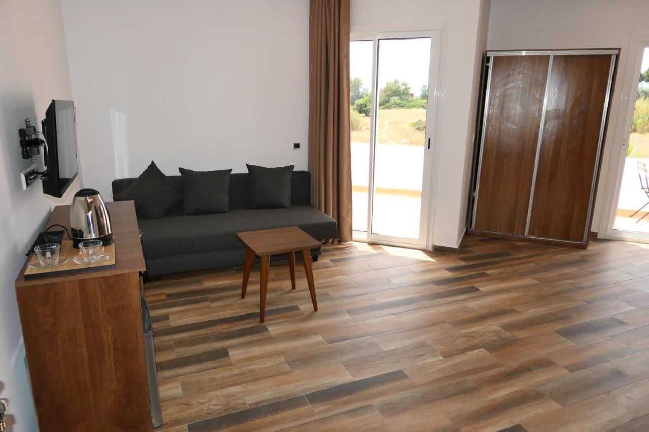 Hotel Corail De Cabo Cabo Negro Kültér fotó