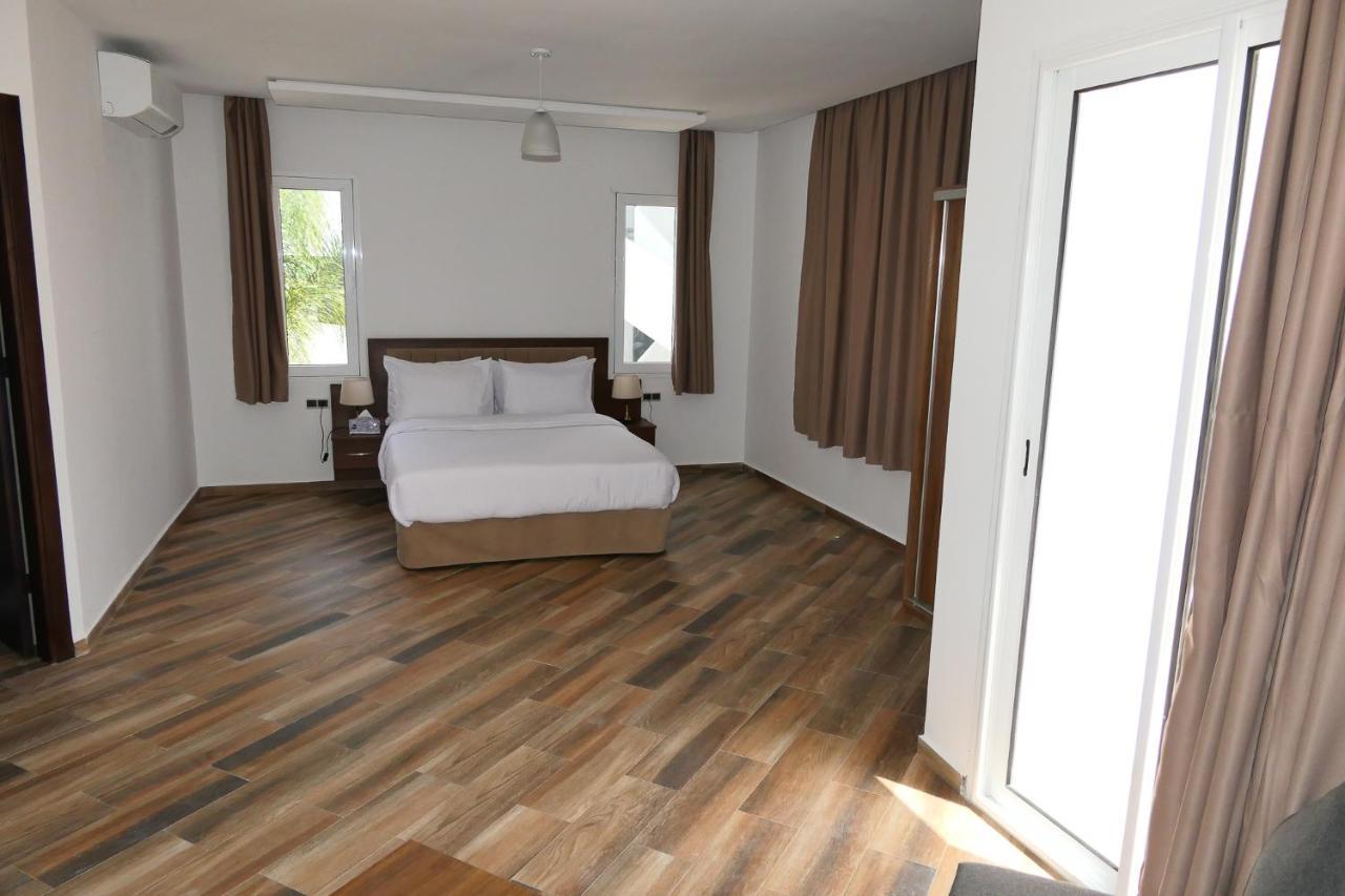 Hotel Corail De Cabo Cabo Negro Kültér fotó
